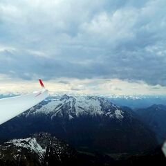 Flugwegposition um 12:14:40: Aufgenommen in der Nähe von Gemeinde Weißbach bei Lofer, 5093, Österreich in 2774 Meter